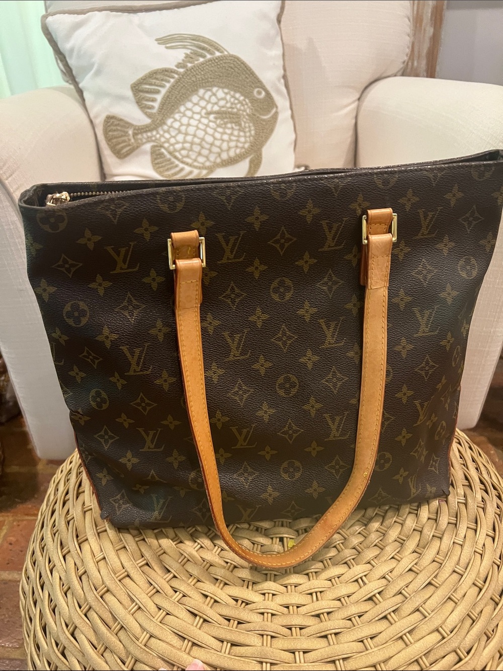 Louis Vuitton Cabas Mezzo Monogram Shoulder Tote - Picture 4 of 16